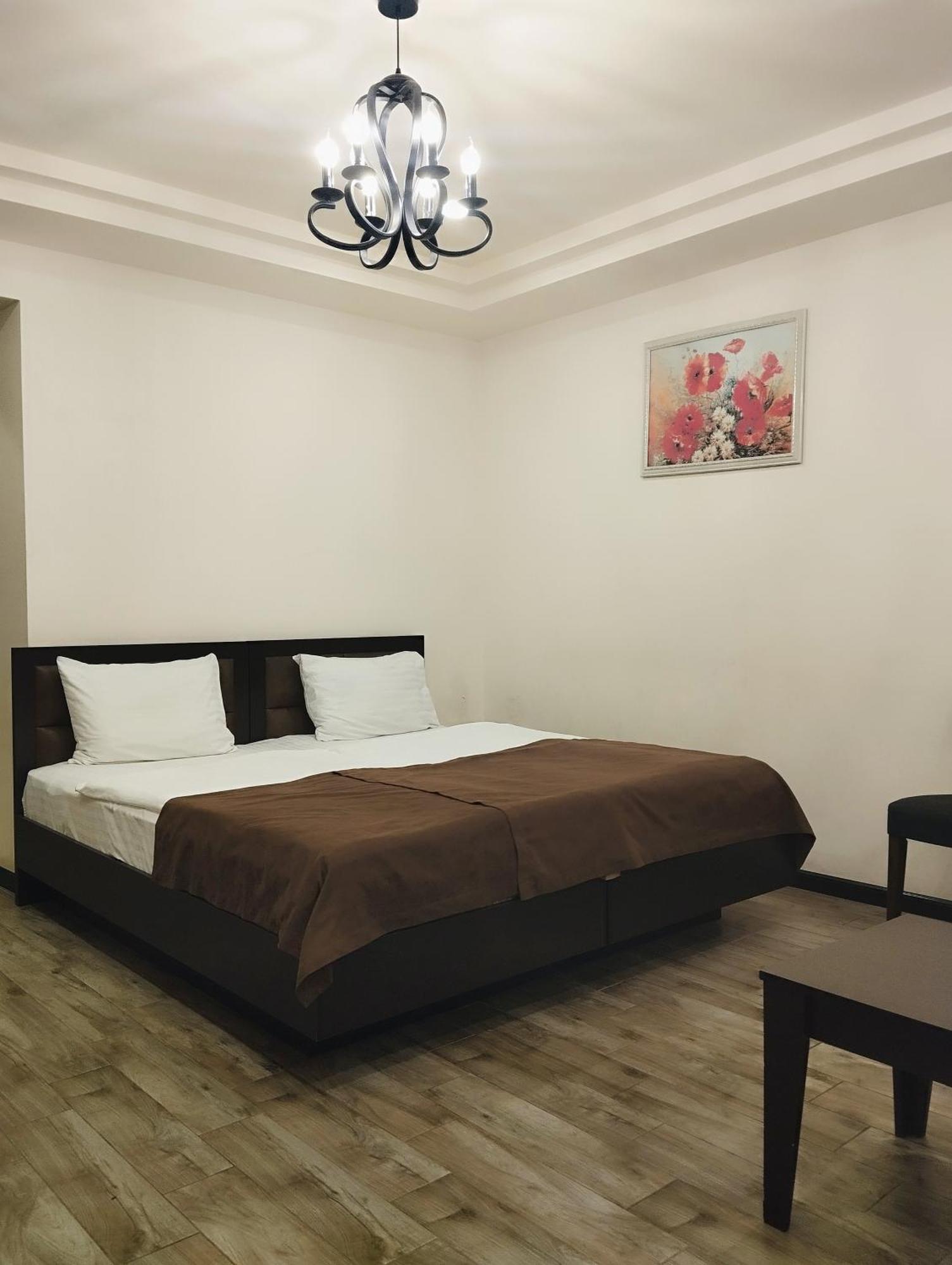Boutique Living Hotel 예레반 외부 사진
