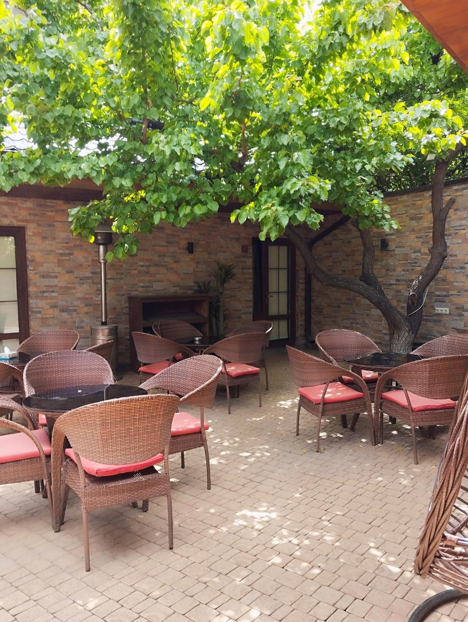 Boutique Living Hotel 예레반 외부 사진