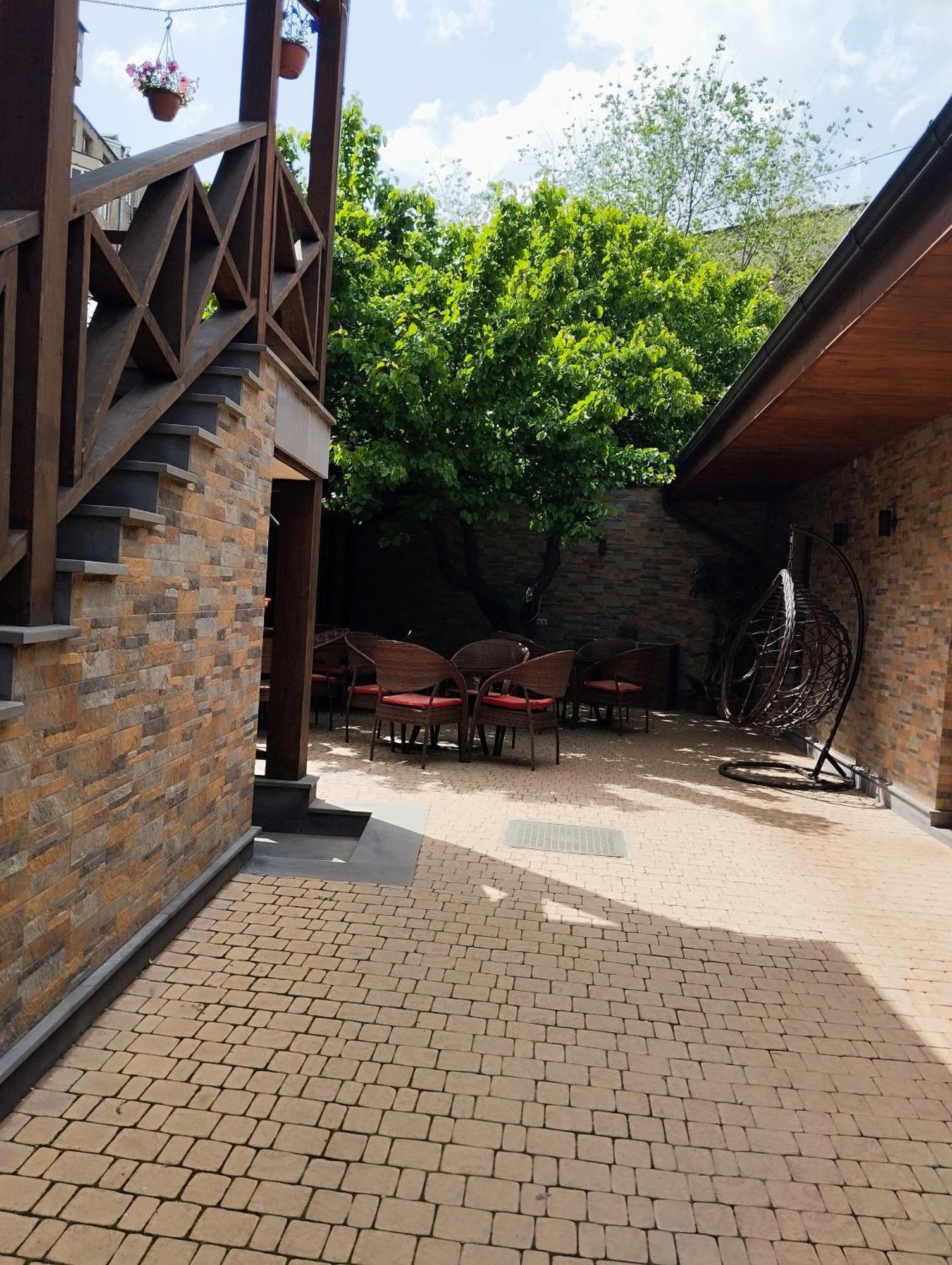 Boutique Living Hotel 예레반 외부 사진